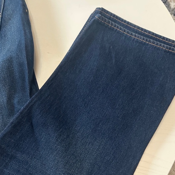 Levi's Men’s Dark Blue Straight Jeans - 501 Style - Picture 4 of 6